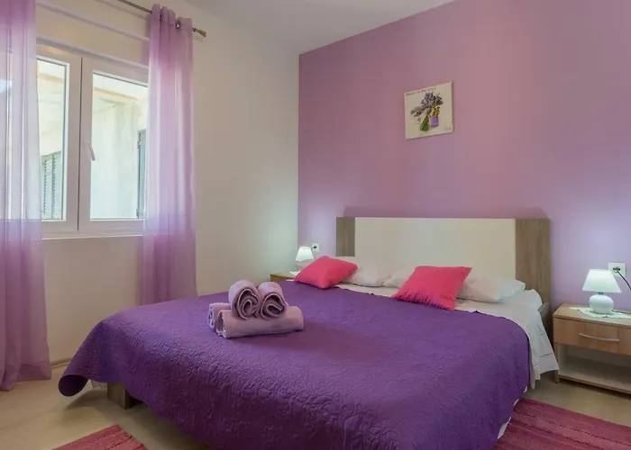 公寓 Lotus Sukošan