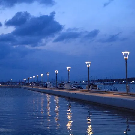 Lotus Διαμέρισμα *